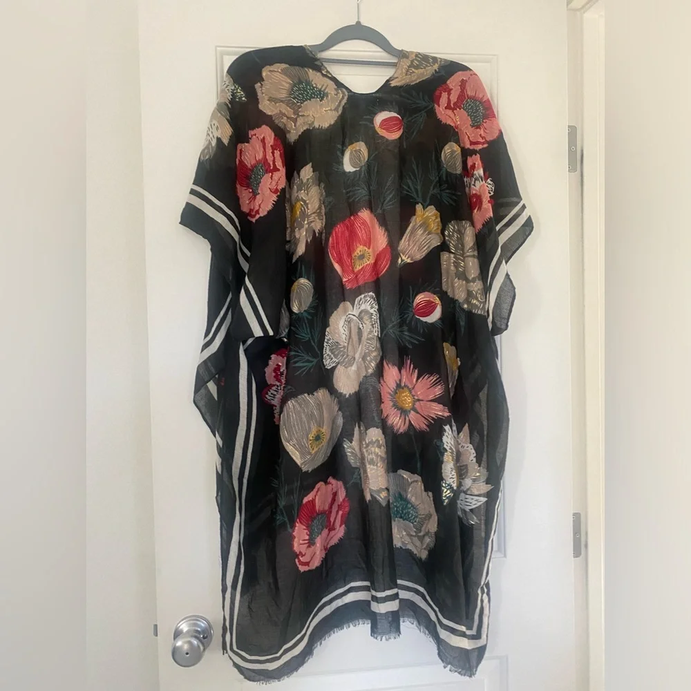 Cover - Picture 3 of 5